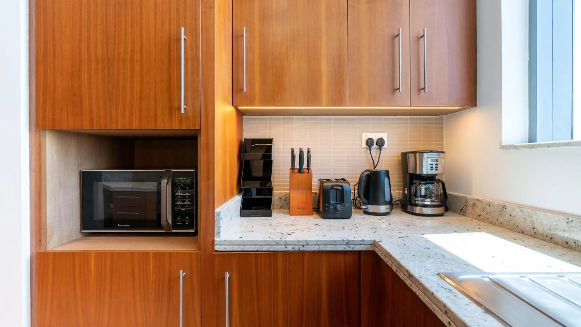 Lux Apt-Burj View Opp. Dxb Mall Dubaï
