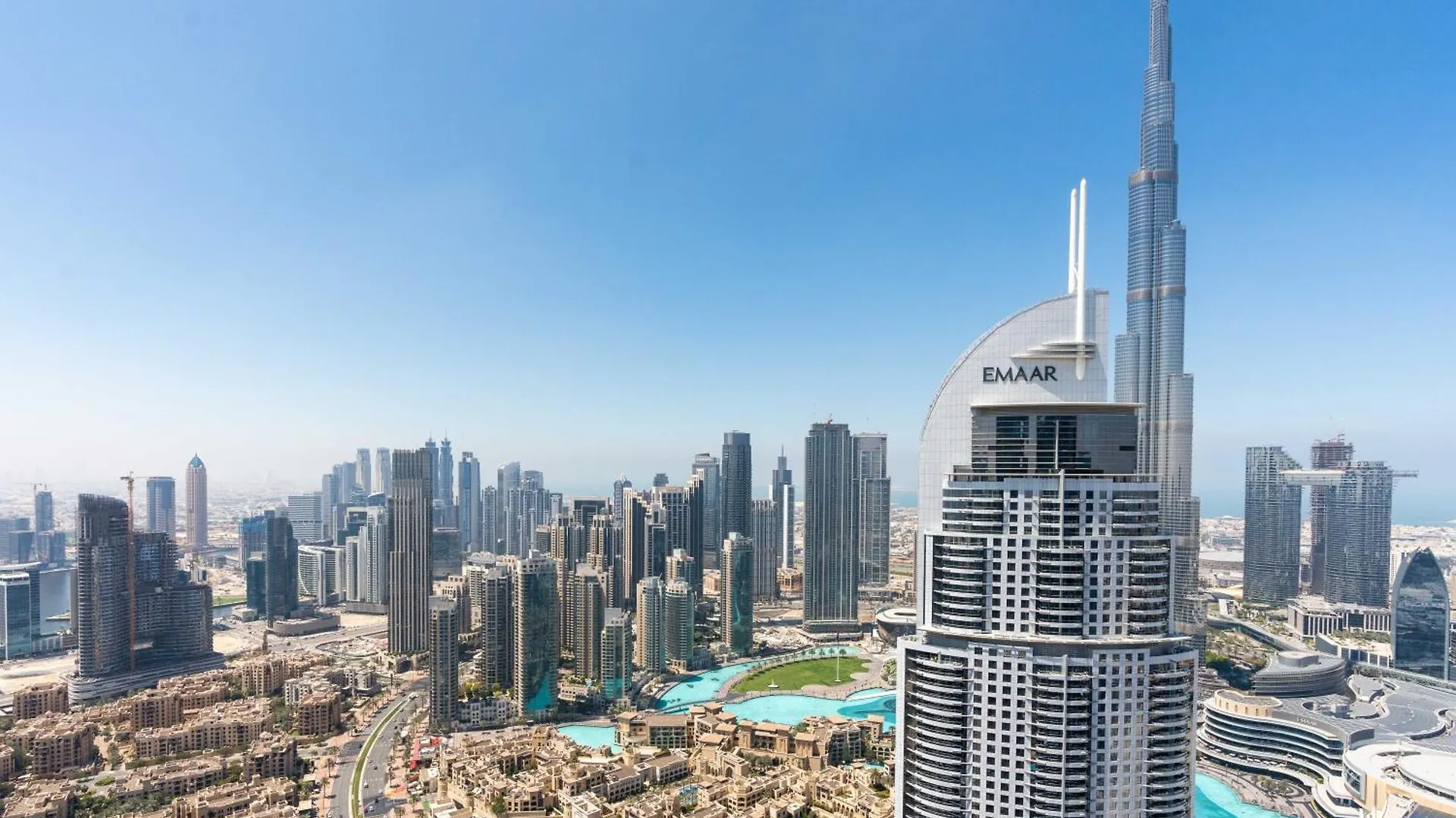 Lux Apt-Burj View Opp. Dxb Mall Dubaï